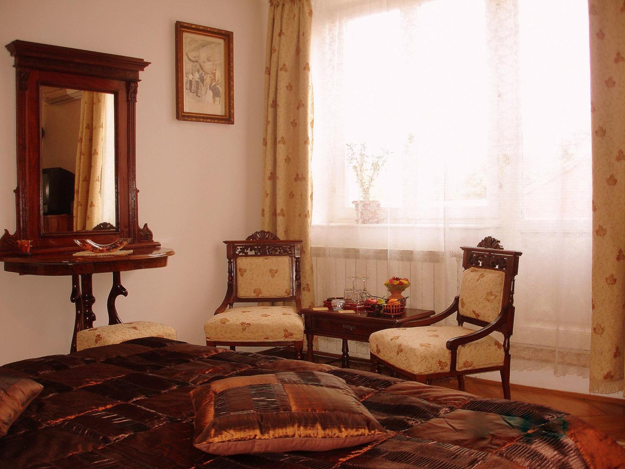 Villa-Hotel Escala Cluj-Napoca Luaran gambar
